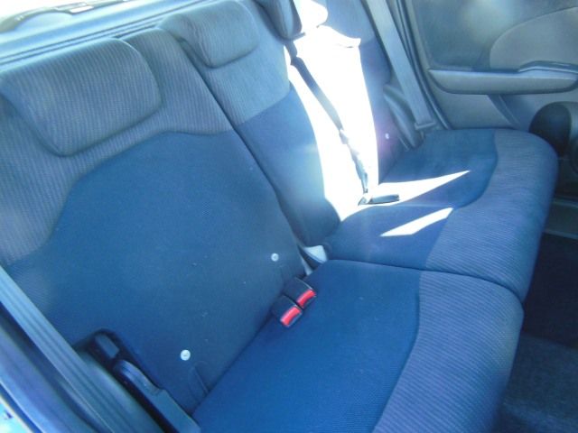 2011 Honda Jazz 1.4 i VTEC ES CVT 5dr image 7