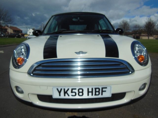 2008 MINI Hatch 1.6 Cooper 3dr image 1