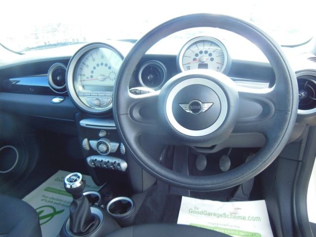 2008 MINI Hatch 1.6 Cooper 3dr image 6