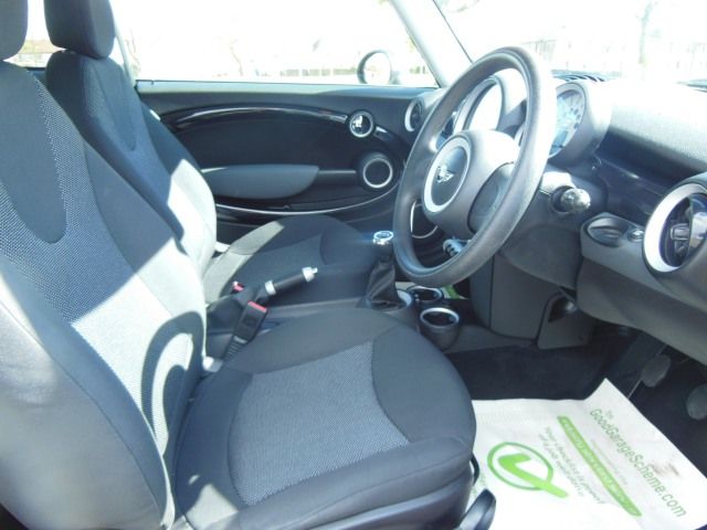 2008 MINI Hatch 1.6 Cooper 3dr image 7