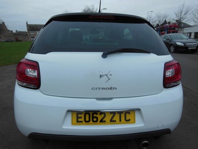 2012 Citroen DS3 1.6 e-HDi 3dr image 4