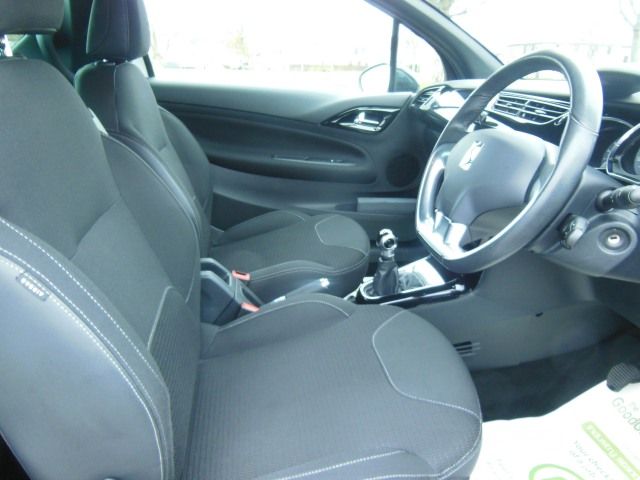 2012 Citroen DS3 1.6 e-HDi 3dr image 8