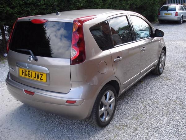 2011 Nissan Note 1.6 N-Tec image 4