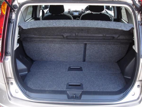 2011 Nissan Note 1.6 N-Tec image 7