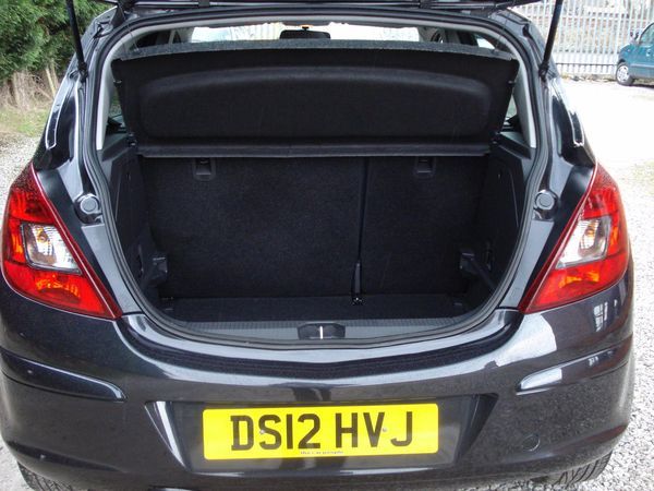 2012 Vauxhall Corsa 1.2 SXi image 4