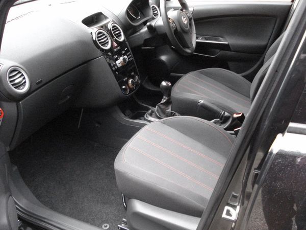 2012 Vauxhall Corsa 1.2 SXi image 8