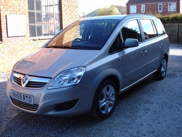 2009 Vauxhall Zafira 1.6i image 2