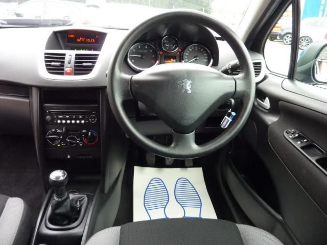 2007 PEUGEOT 207 1.4 S 3dr image 6