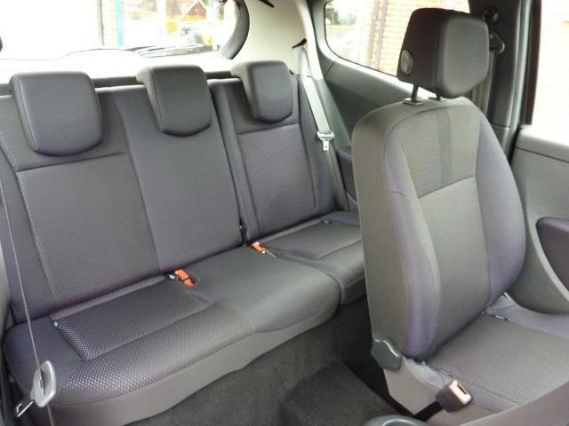 2008 RENAULT CLIO 1.1 3dr image 7