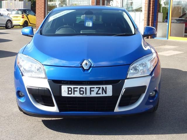 2011 RENAULT MEGANE 1.6 TOMTOM image 2