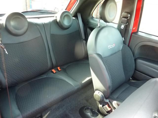 2014 FIAT 500 0.9 S 3dr image 7