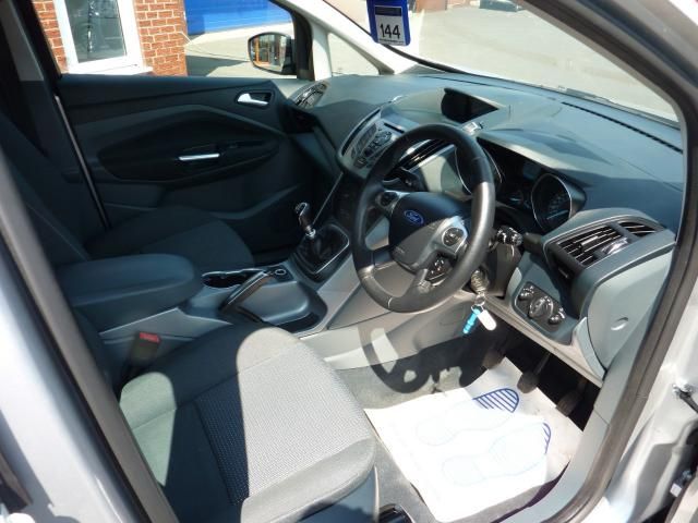 2011 FORD C-MAX 1.6 TDCi ZETEC 5dr image 5