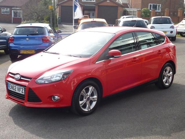 2013 FORD FOCUS 1.0 ZETEC 5dr image 1