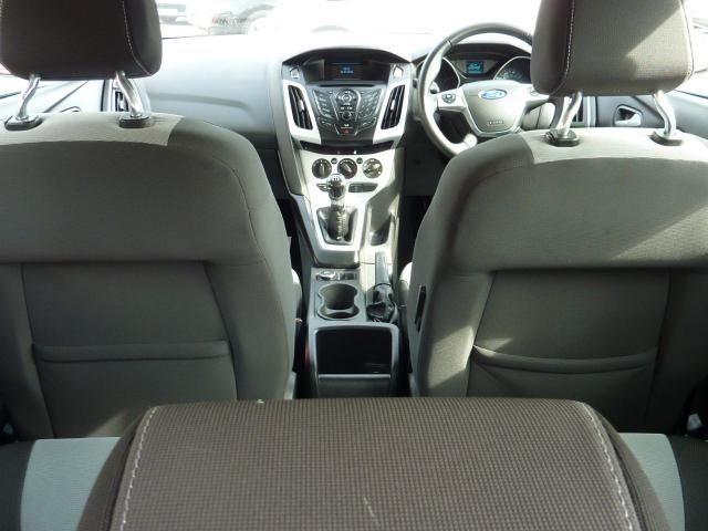 2013 FORD FOCUS 1.0 ZETEC 5dr image 8