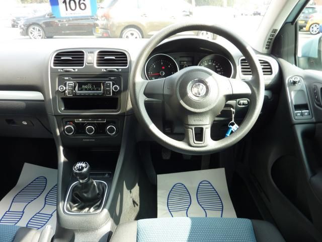 2012 VOLKSWAGEN GOLF 1.6 TDi S 5dr image 6