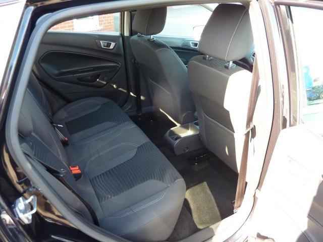 2013 FORD FIESTA 1.5 TDCi ZETEC 5dr image 7