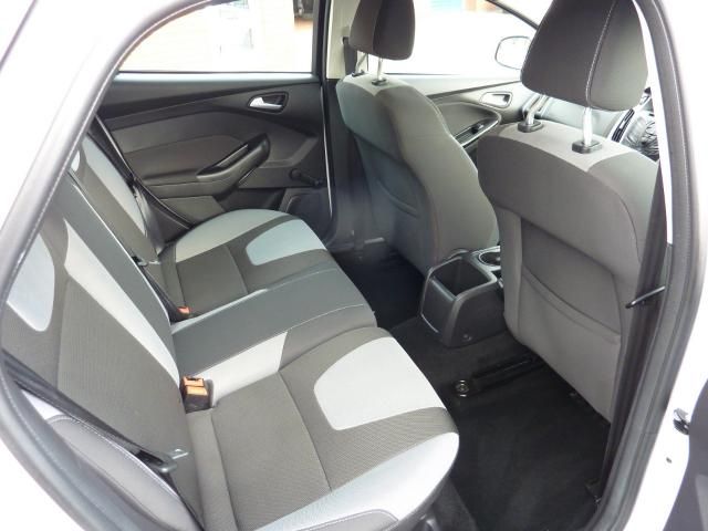 2013 FORD FOCUS 1.6 TDCi ZETEC 5dr image 7