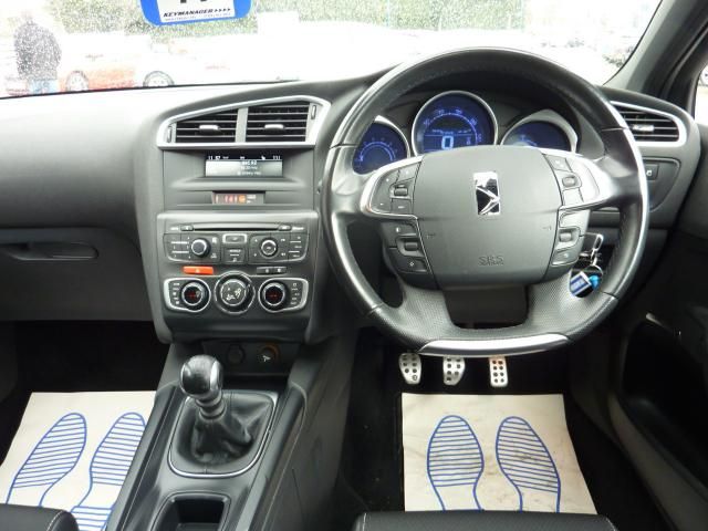2012 CITROEN DS4 1.6 HDi 5dr image 6