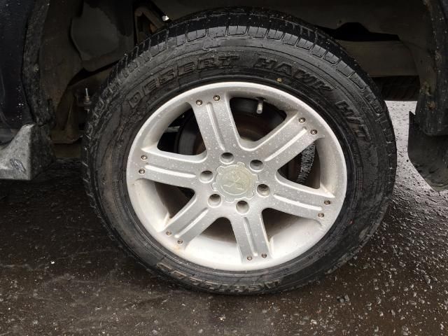 2004 MITSUBISHI SHOGUN SPORT 2.5 TD GLX 5d image 6