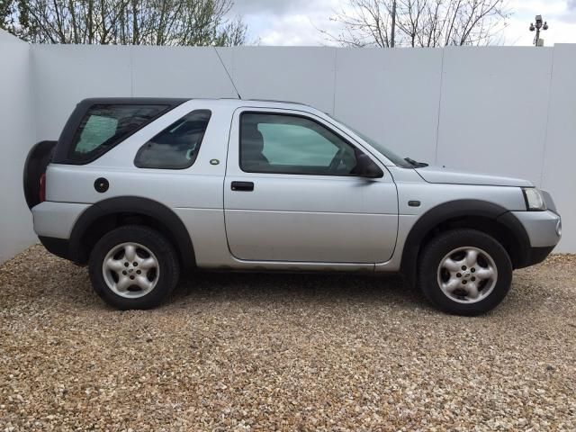 2006 LAND ROVER FREELANDER 2.0 TD4 3d image 6