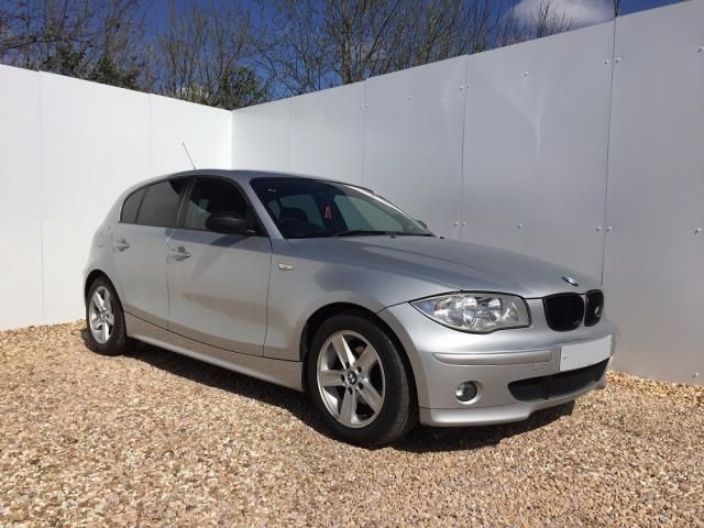 2005 BMW 1.6 116I SPORT 5d image 1