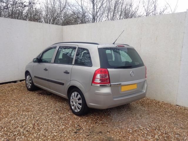 2009 VAUXHALL ZAFIRA 1.6 LIFE 16V 5d image 2