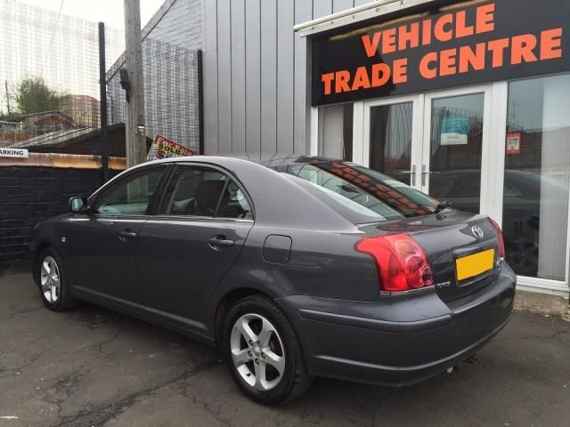 2006 TOYOTA AVENSIS 2.2 T4 D-4D 5d image 3