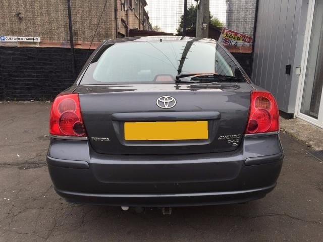 2006 TOYOTA AVENSIS 2.2 T4 D-4D 5d image 4