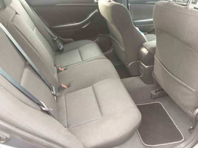 2006 TOYOTA AVENSIS 2.2 T4 D-4D 5d image 8