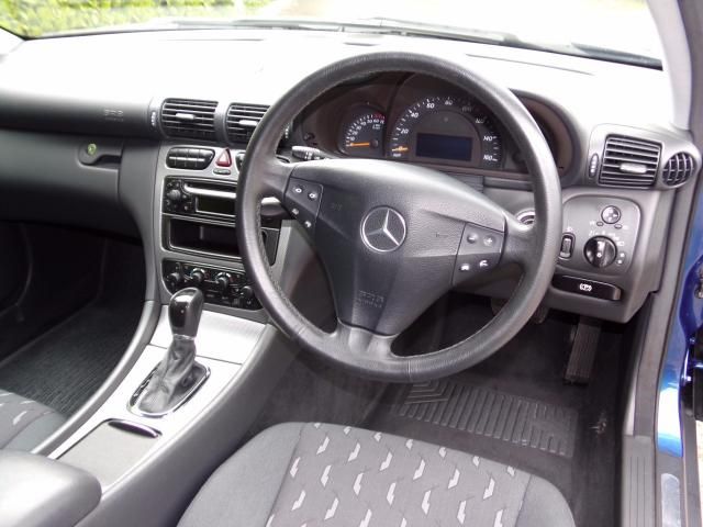 2003 MERCEDES-BENZ 1.8 C180 SE 3d image 8