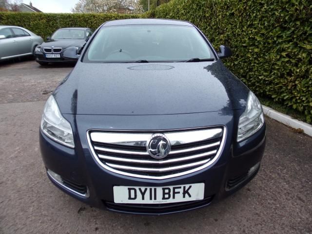 2011 VAUXHALL INSIGNIA 1.8 5d image 2