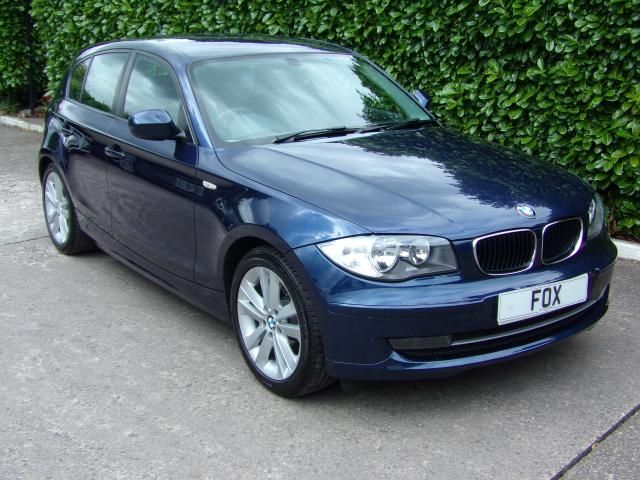 2009 BMW 1 SERIES 2.0 116I SPORT 5d image 1
