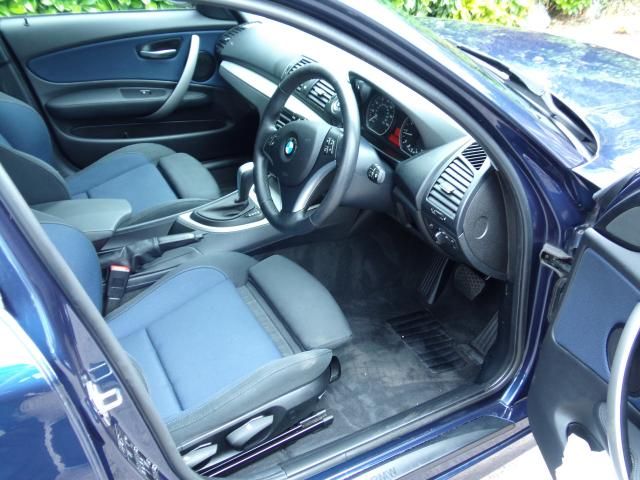 2009 BMW 1 SERIES 2.0 116I SPORT 5d image 6