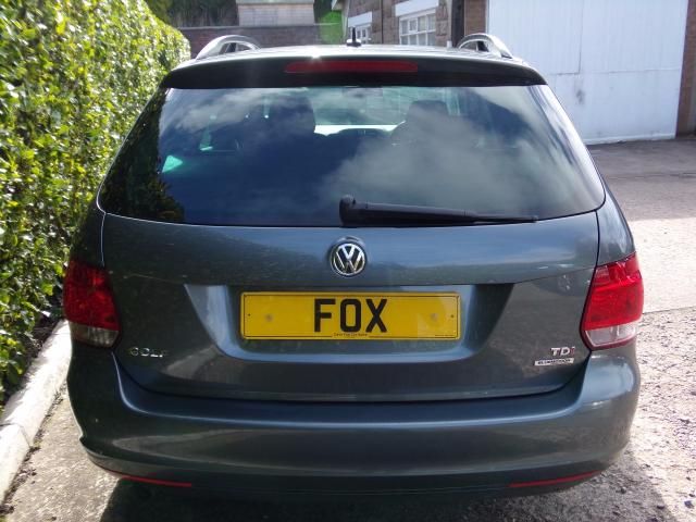 2011 VOLKSWAGEN GOLF 1.6 SPORTLINE TDI 5d image 4