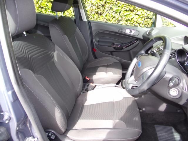 2013 FORD FIESTA 1.6 ZETEC TDCI 5d image 6