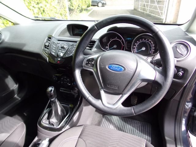 2013 FORD FIESTA 1.6 ZETEC TDCI 5d image 7