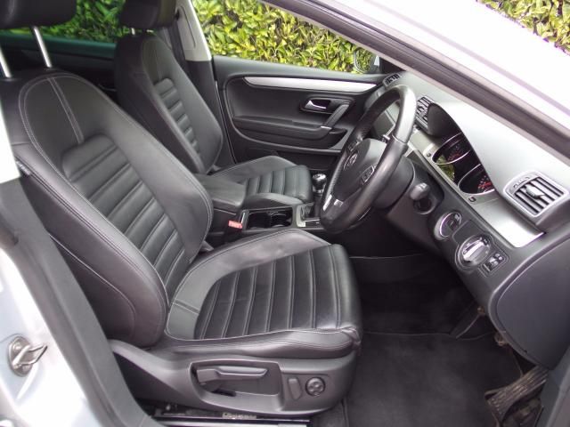2011 VOLKSWAGEN PASSAT 2.0 CC GT TDI 4d image 5
