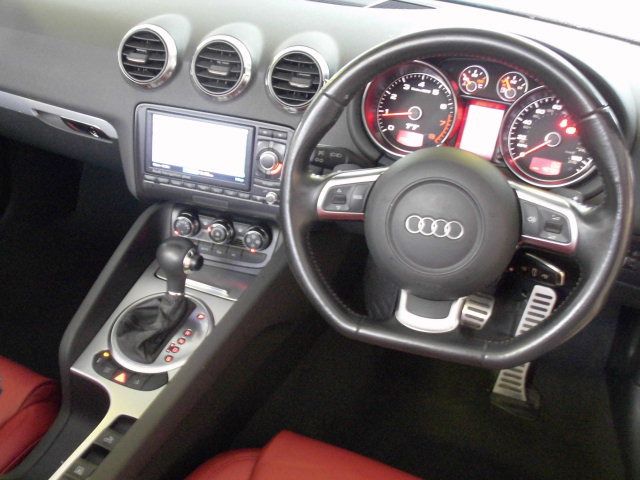 2007 AUDI TT 2.0 TFSI 2d image 9
