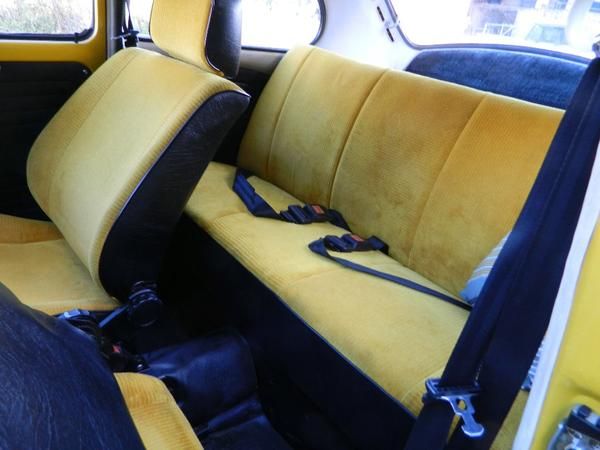 1989 Volkswagen Beetle image 6