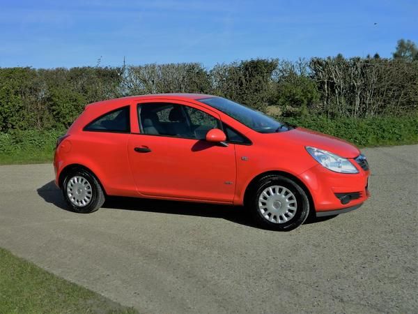 2009 Vauxhall Corsa 1.0i 12V 3dr image 3