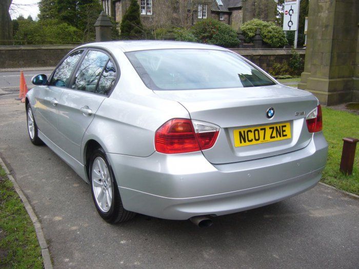 2007 BMW 2.0 318i SE 4dr image 2
