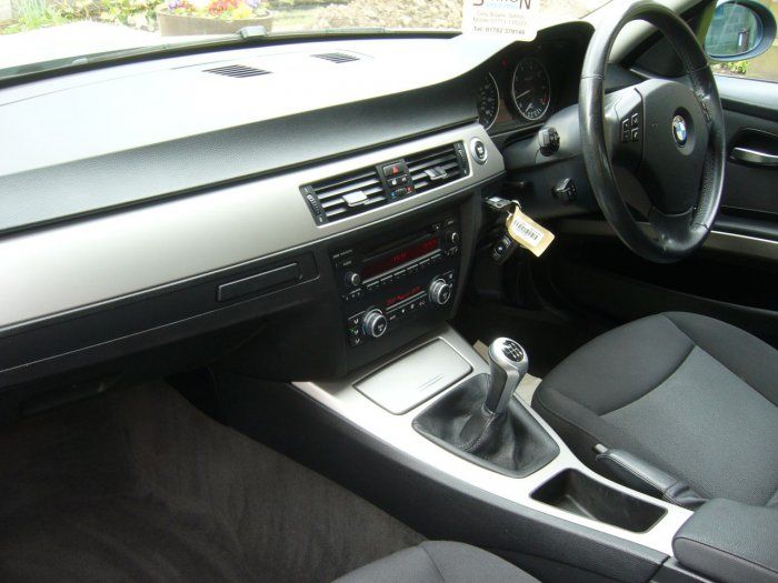 2007 BMW 2.0 318i SE 4dr image 7