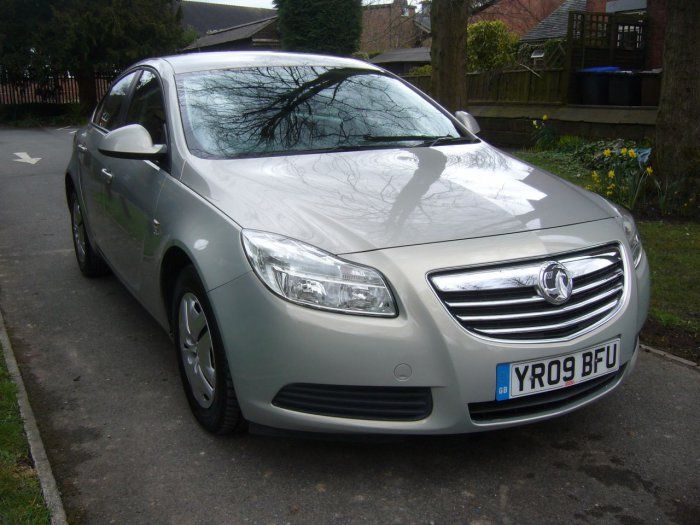 2009 Vauxhall Insignia 2.0 CDTi S 5dr image 1
