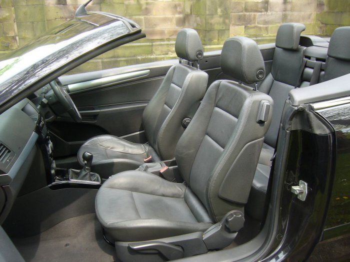 2007 Vauxhall Astra 1.8 VVT 2dr image 6