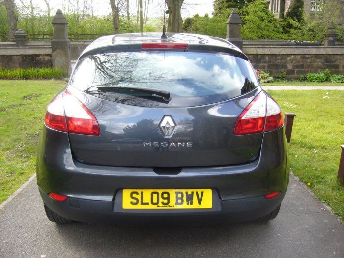 2009 Renault Megane 1.6 16V 5dr image 4