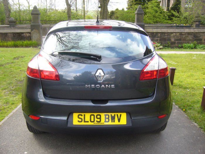 2009 Renault Megane 1.6 16V 5dr image 4