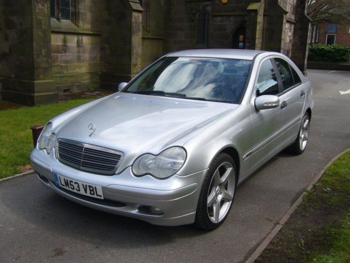 2004 Mercedes-Benz 2.1 C200 CDI SE 4dr image 1