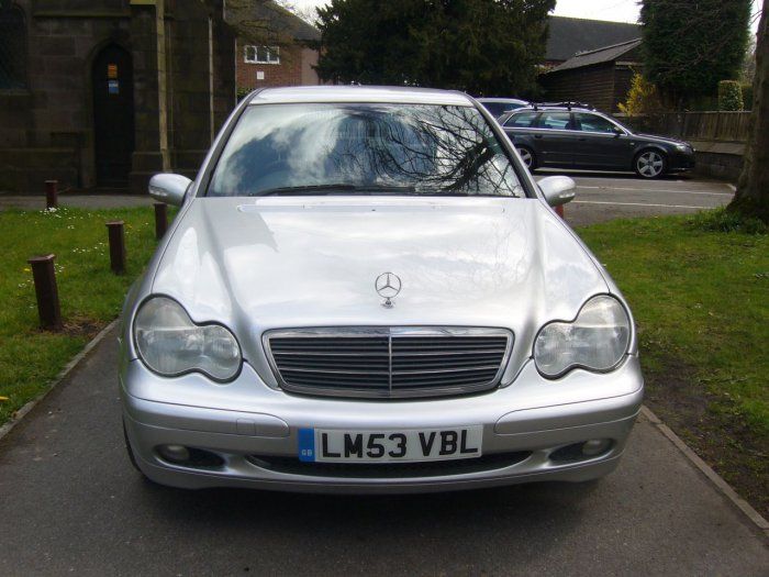 2004 Mercedes-Benz 2.1 C200 CDI SE 4dr image 3