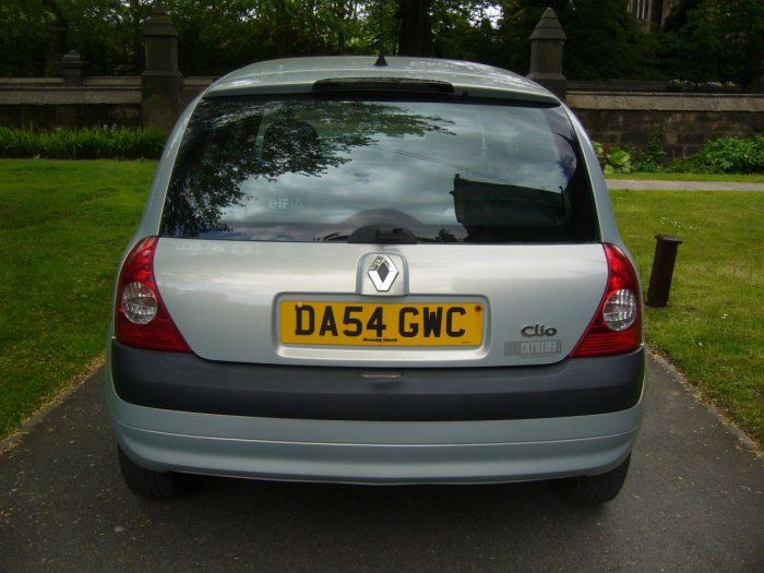 2004 Renault Clio 1.2 16V 3dr image 4