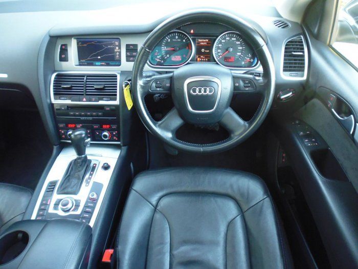 2008 Audi Q7 3.0 TDI Quattro 240 S Line 5dr image 9